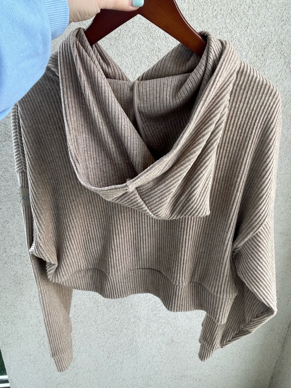 Alo Yoga - Muse Set ( Hoodie + Jogger ) in Gravel Heather - size S/XS - Picture 8 of 10